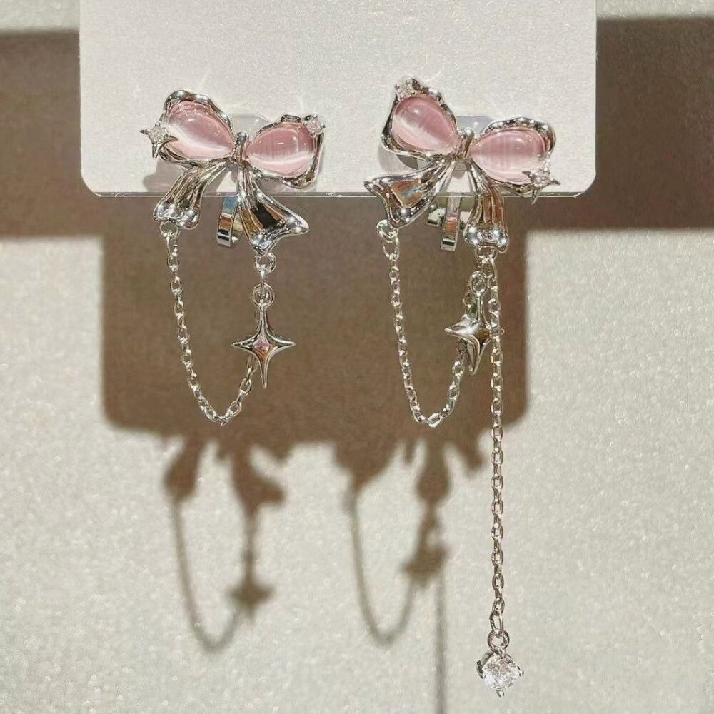 No pierced ears, sweet pink bow, ear clip